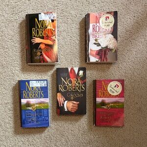 Nora Roberts Book Collection